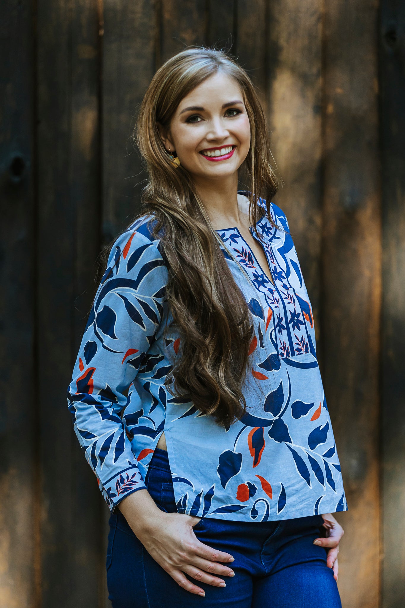 Landi Top Blue Florals – The Red Tulip