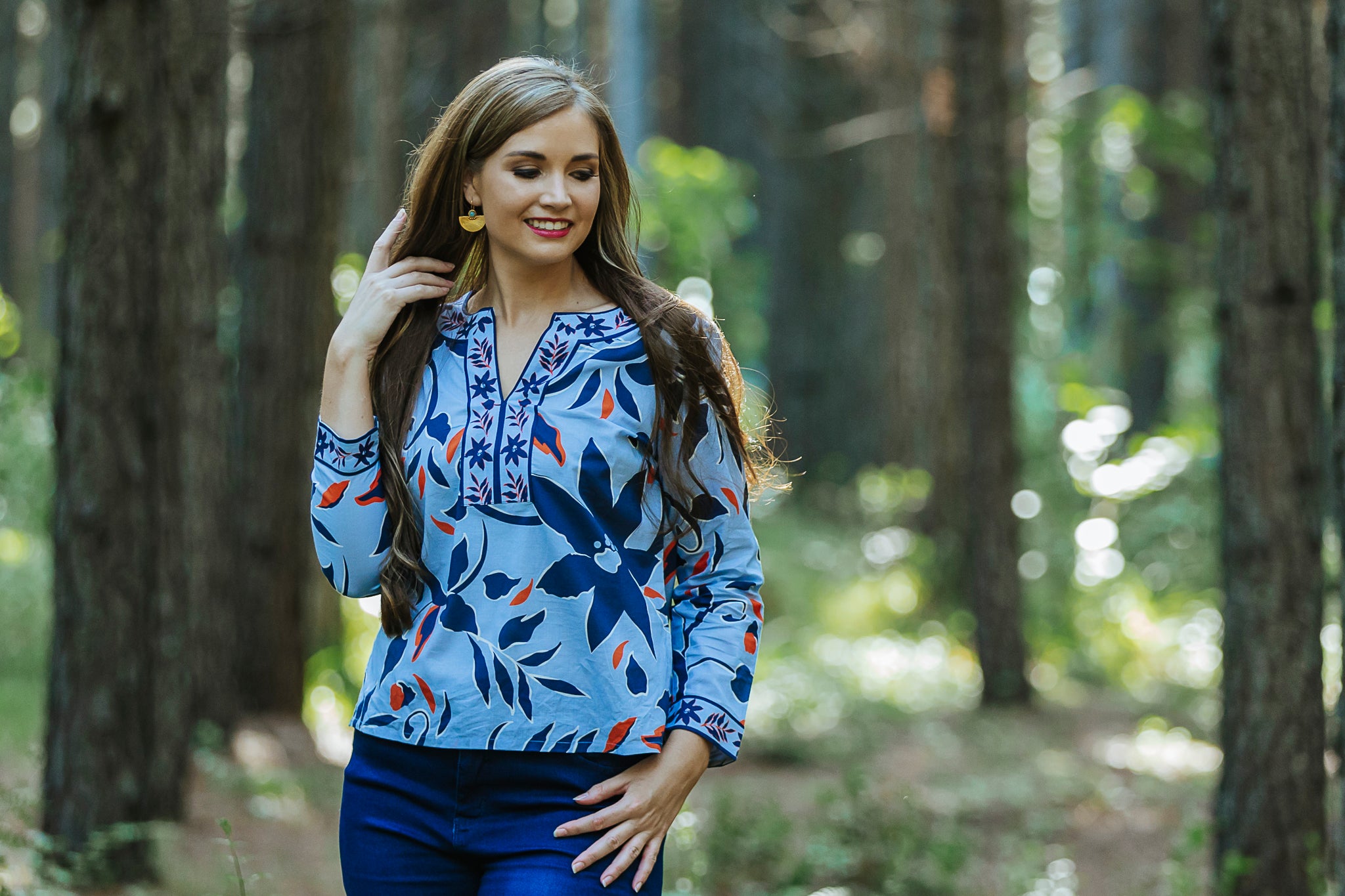 Landi Top Blue Florals – The Red Tulip
