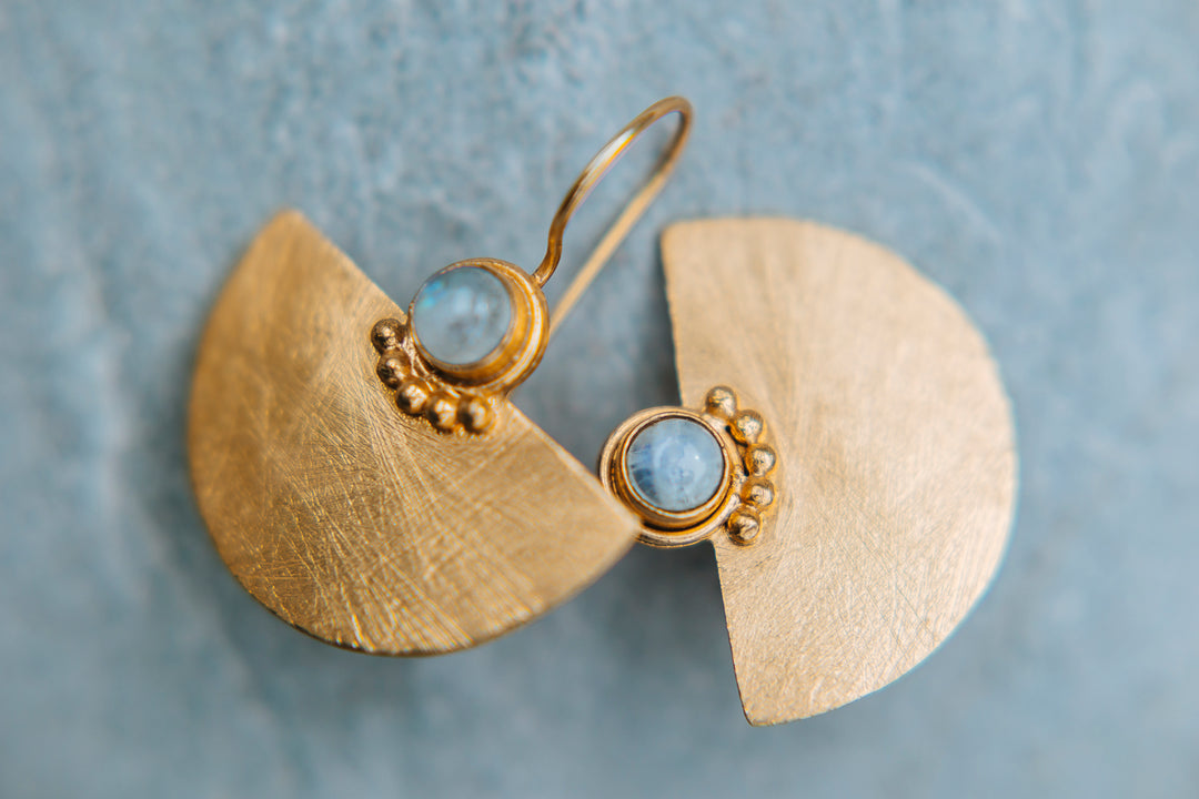 Half-Moon Earrings Moonstone