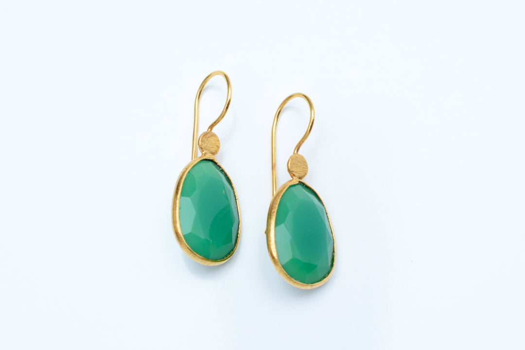 Faith Oval Earrings - Chrysoprase onyx