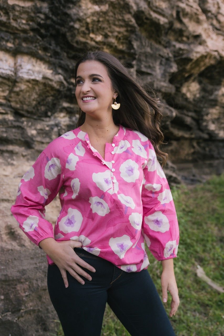 CLOTHING UNDER R700 – The Red Tulip