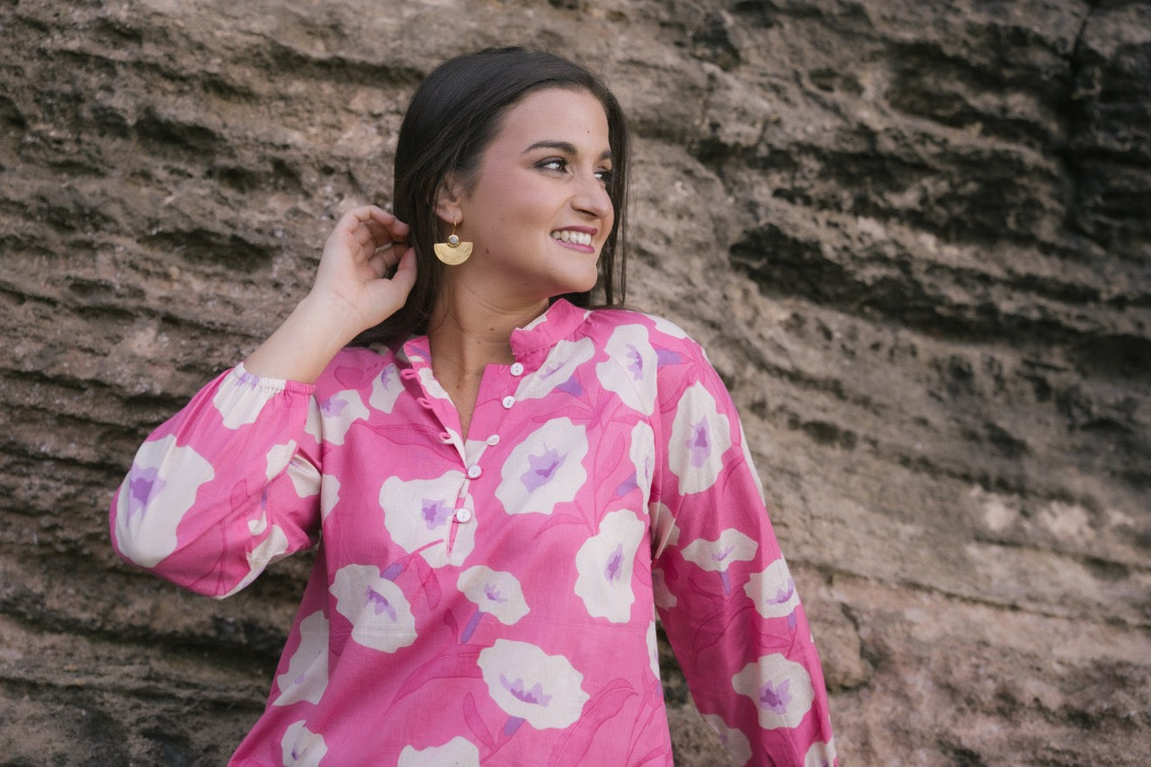 CLOTHING UNDER R700 – The Red Tulip