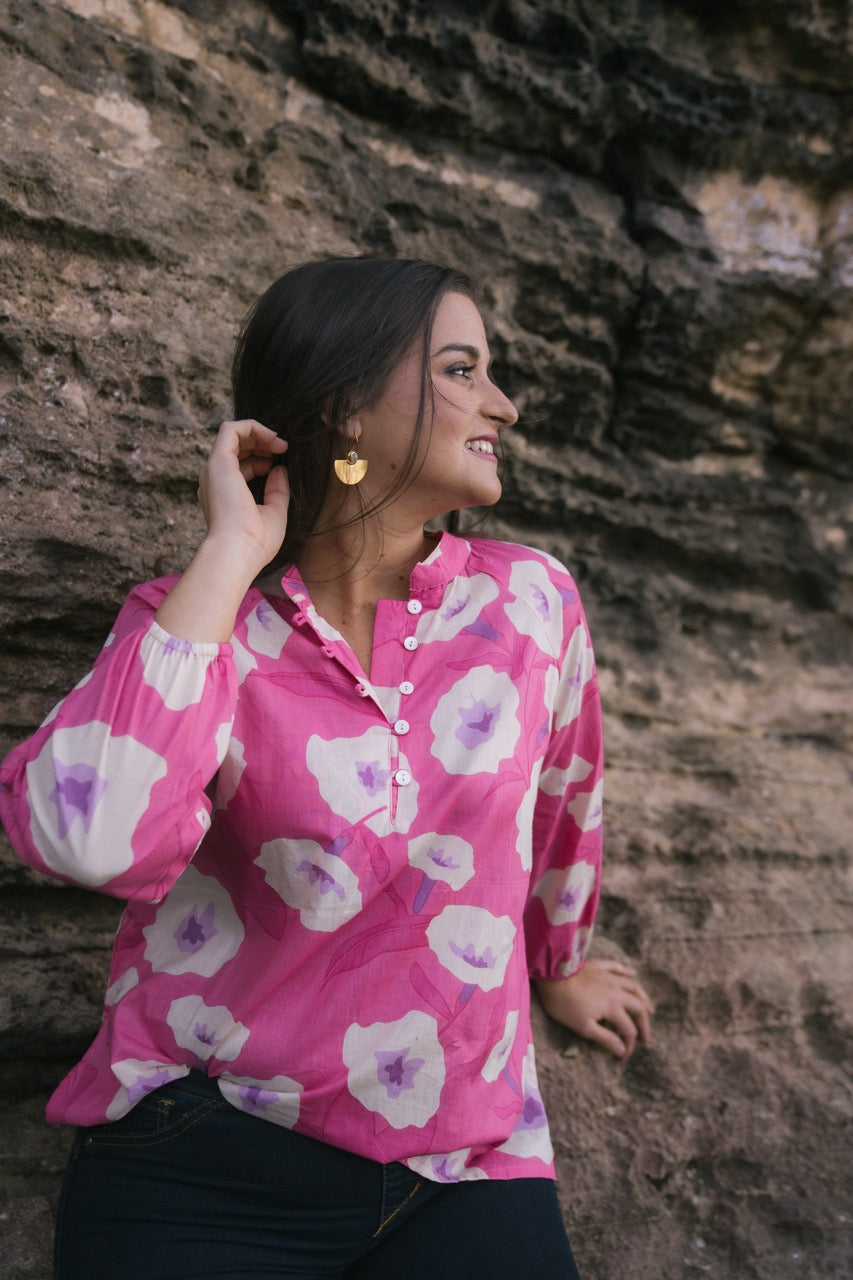 CLOTHING UNDER R700 – The Red Tulip