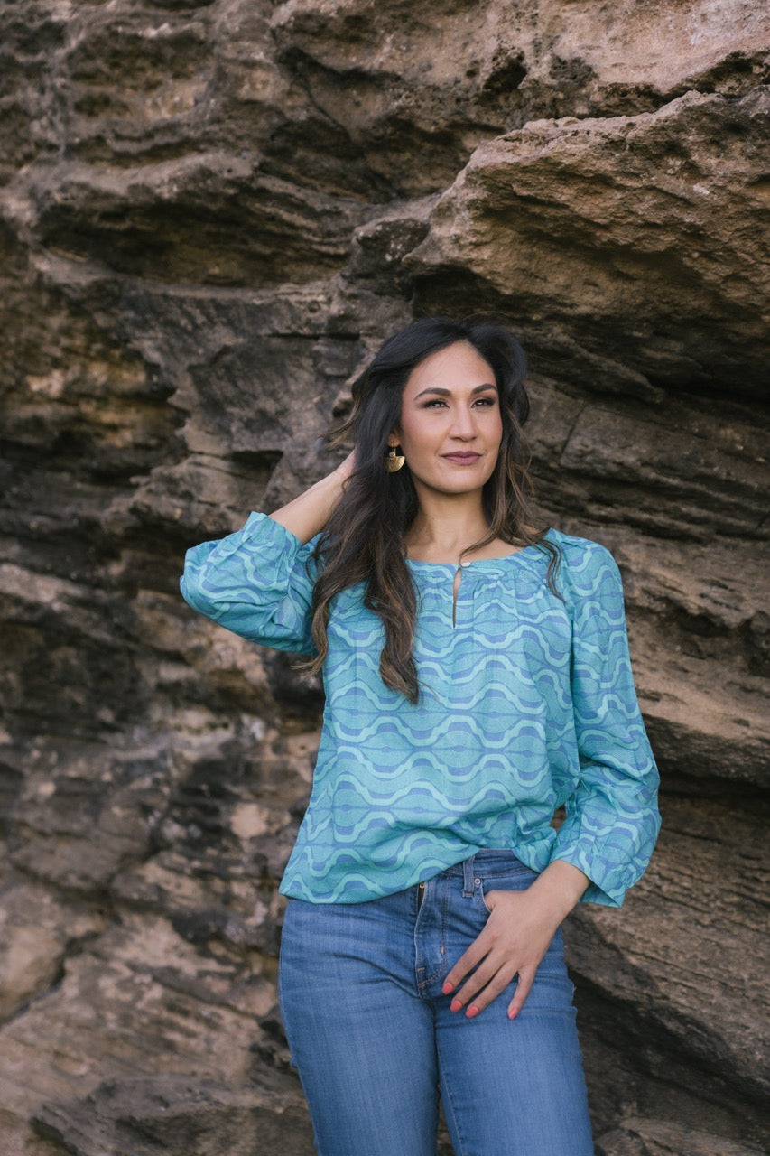 CLOTHING UNDER R700 – The Red Tulip